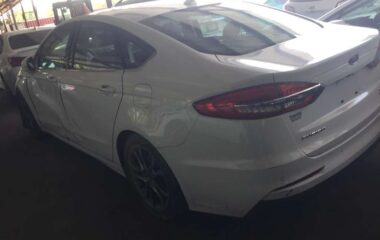 Salvaged Cars 2020 Ford fusion