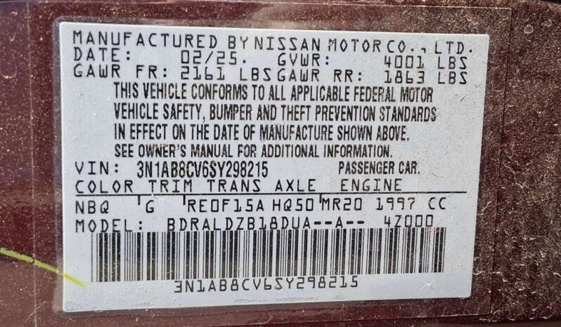 
								Salvaged Cars 2025 Nissan Sentra full									