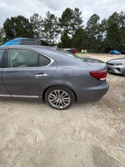 
										Salvaged Cars 2013 Lexus LS full									