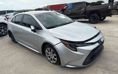 Salvaged Cars 2021 Toyota Corolla