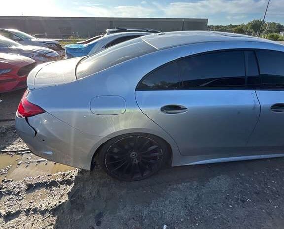 
								Salvaged Cars 2019 Mercedes-Benz CLS-Class full									