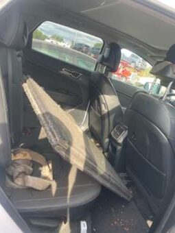 
										Salvaged Cars 2023 Kia Sportage full									