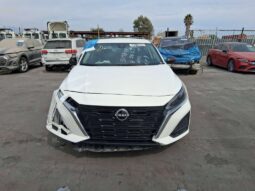 Salvaged Cars 2024 Nissan Altima