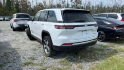 Salvaged Cars 2024 Jeep Grand Cherokee