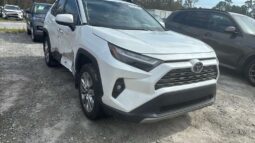 Salvaged Cars 2024 Toyota RAV4