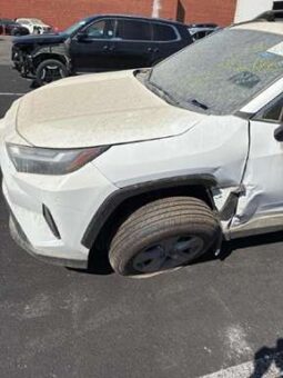 Salvaged Cars 2025 Toyota RAV4