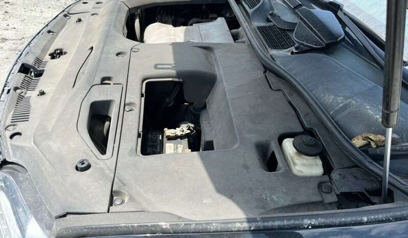 
								Salvaged Cars 2015 Lexus LX full									