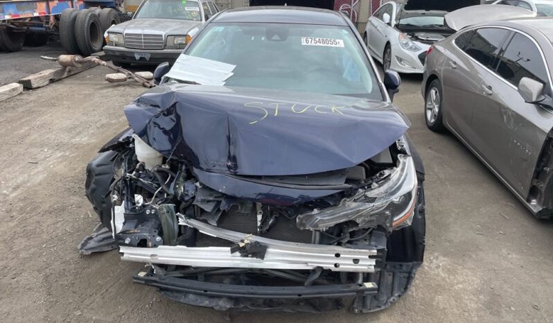
								Salvaged Cars 2021 Toyota Corolla full									