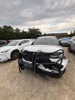 
										Salvaged Cars 2023 Ford Explorer full									