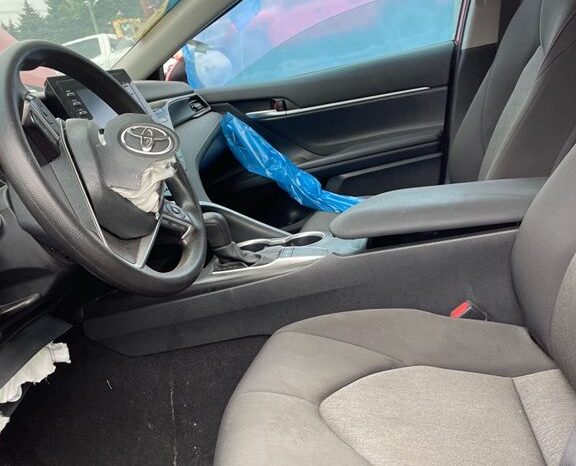 
								Salvaged Cars 2023 Toyota Camry full									