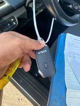 
										Salvaged Cars 2022 Kia Seltos full									