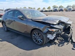 
										Salvaged Cars 2024 Mazda Mazda3 full									