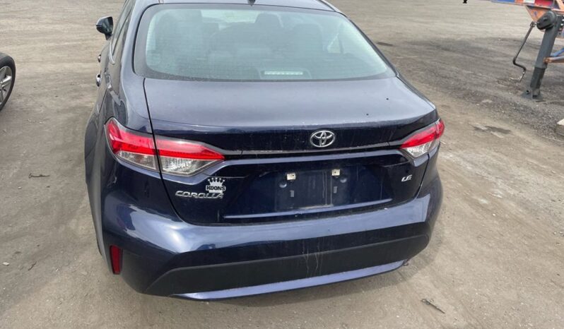 
								Salvaged Cars 2021 Toyota Corolla full									
