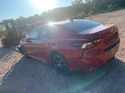 Salvaged Cars 2021 Toyota Camry