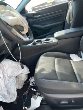 Salvaged Cars 2024 Nissan Altima