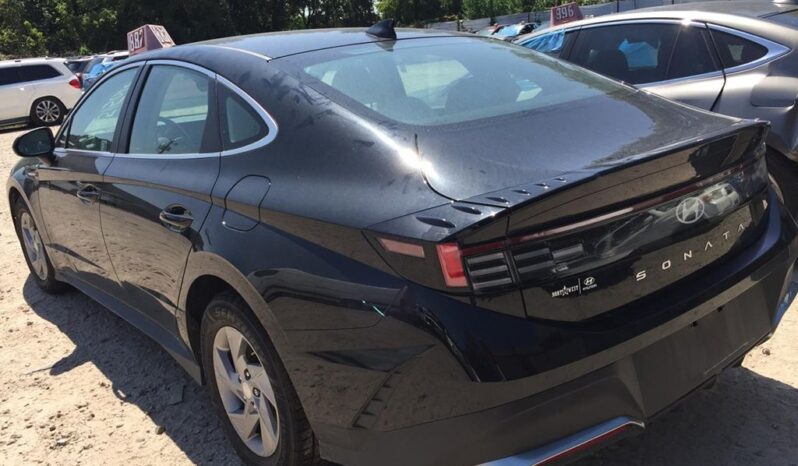 
								Salvaged Cars 2025 Hyundai Sonata full									