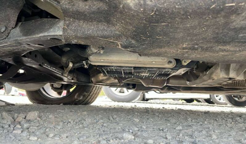 
								Salvaged Cars Ford Explorer full									