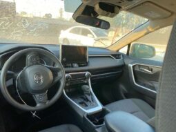 
										Salvaged Cars 2025 Toyota RAV4 full									