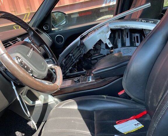
								Salvaged Cars 2015 LAND ROVER Range Rover Sport full									