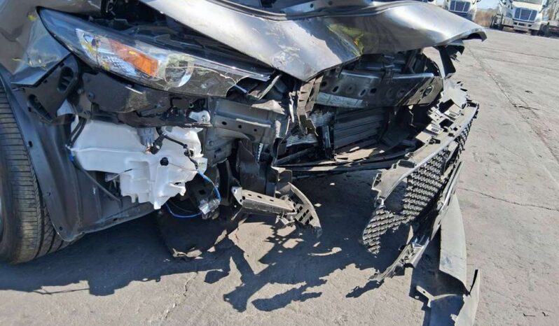 
								Salvaged Cars 2024 Mazda Mazda3 full									