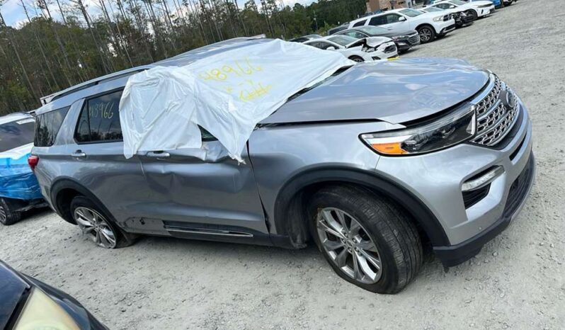 
								Salvaged Cars Ford Explorer full									