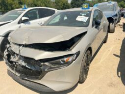 
										Salvaged Cars 2025 Mazda Mazda3 full									