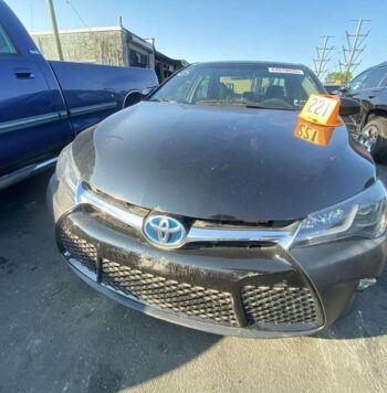 Salvaged Cars 2015 Toyota...