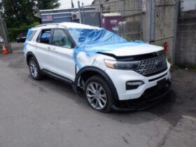 Salvaged Cars 2021 Ford ExplorerFord