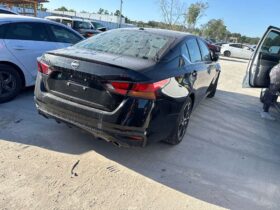 Salvaged Cars 2024 Nissan AltimaNissan