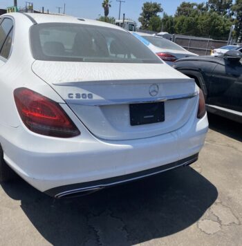 Salvaged Cars 2019 Mercedes...