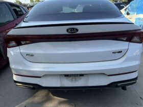 Salvaged Cars 2021 Kia k5Kia