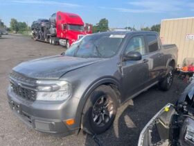 Salvaged Cars 2024 Ford MaverickFord