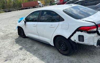 Salvaged Cars 2021 Toyota CorollaToyota