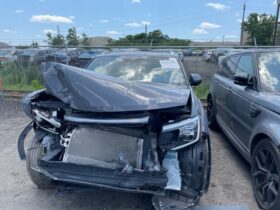 Salvaged Cars 2024 Volkswagen Atlas Cross SportVolkswagen