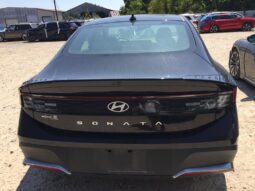 Salvaged Cars 2025 Hyundai SonataHyundai