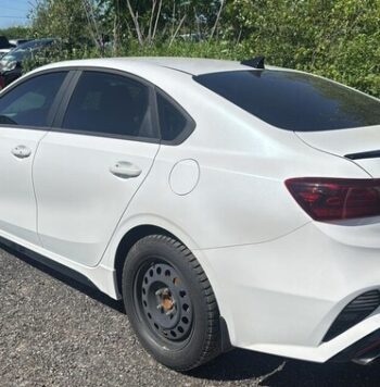 Salvaged Cars 2022 Kia...