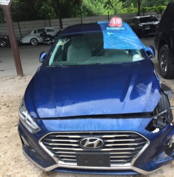 Salvaged Cars 2019 Hyundai...