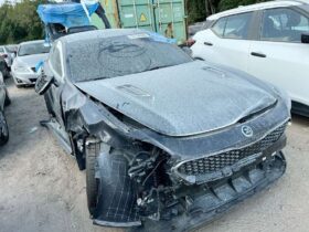 Salvaged Cars 2022 Kia StingerKia