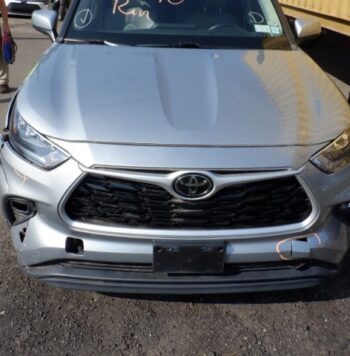 Salvaged Cars 2020 Toyota...