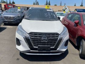 Salvaged Cars 2024 Nissan kicksNissan