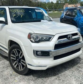 Salvaged Cars 2015 Toyota...