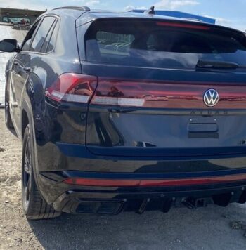 Salvaged Cars Volkswagen Atlas...
