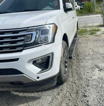 Salvaged Cars 2021 Ford...