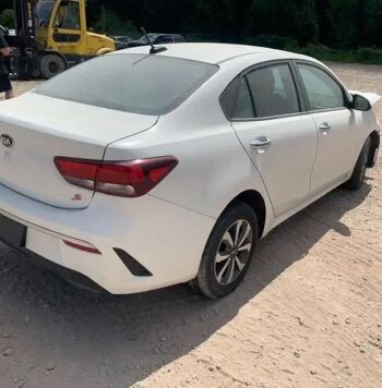 Salvaged Cars 2021 Kia...