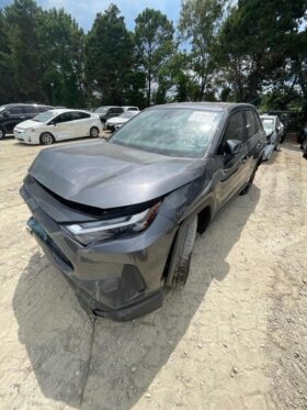 Salvaged Cars 2024 Toyota RAV4Toyota