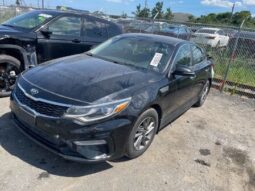 Salvaged Cars 2020 Kia OptimaKia