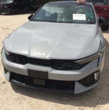 Salvaged Cars 2025 Kia...
