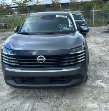 Salvaged Cars 2025 Nissan...