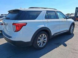 Salvaged Cars 2021 Ford ExplorerFord