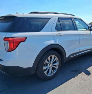 Salvaged Cars 2021 Ford...